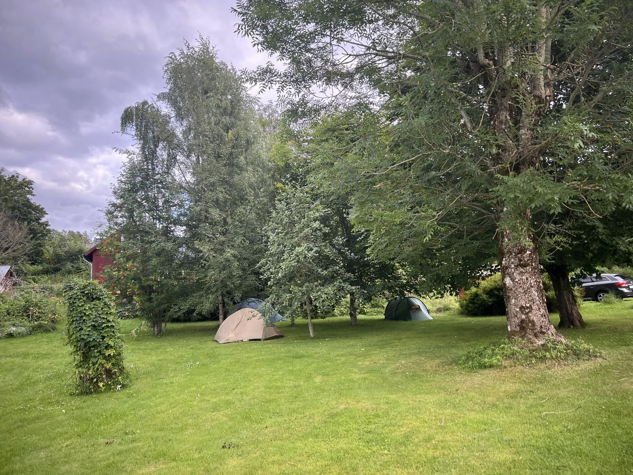 Tält i trädgårdarna- Det är betesutbytet!